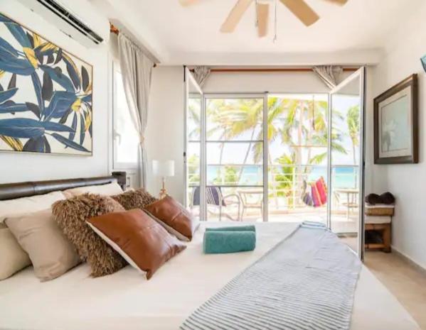 Suite Just Over The Beach-Adults Only Punta Cana Exterior photo